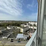 Spacieux De 1 A 6 Personnes Apartment *