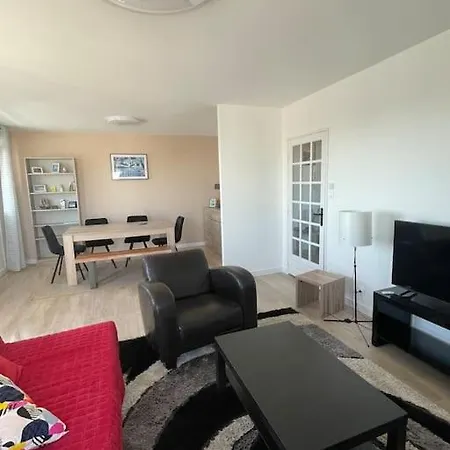 Spacieux Bellevue De 1 A 6 Personnes Daire Brest